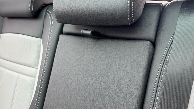Land Rover Range Rover Evoque 2.0 D200 Hoxton Edition 5dr Auto Diesel Hatchback - Image 31